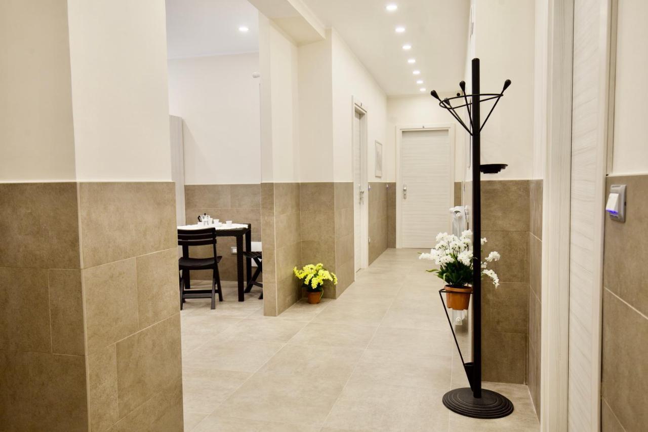 Six Rooms Neapel Exterior foto