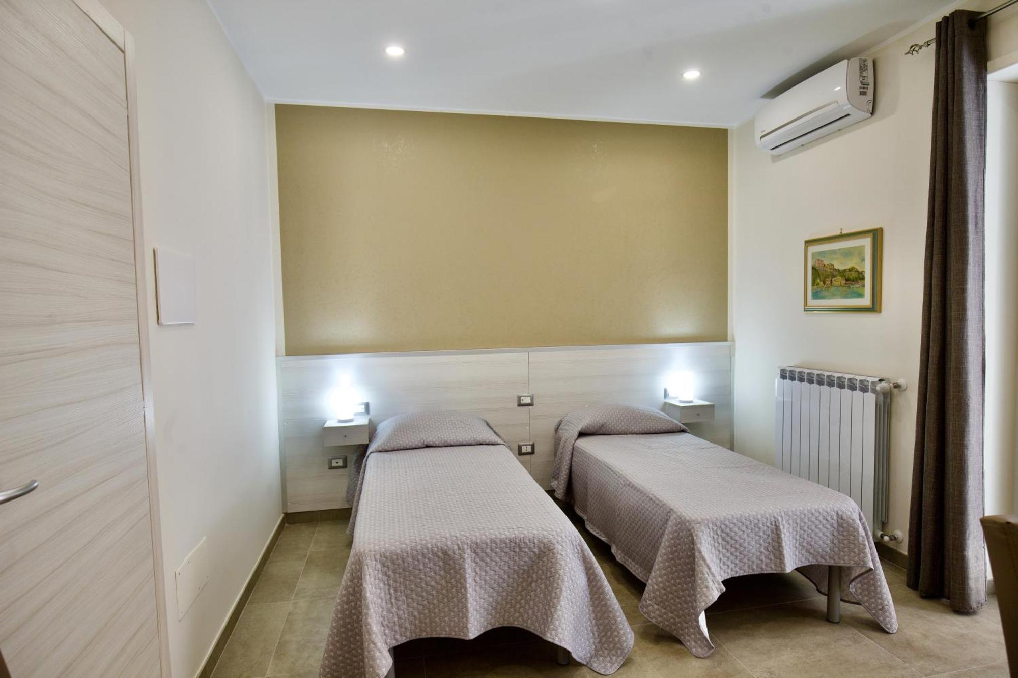 Six Rooms Neapel Exterior foto